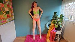 Bikini Model Poop7896980798070s During Photo Shoot 00001